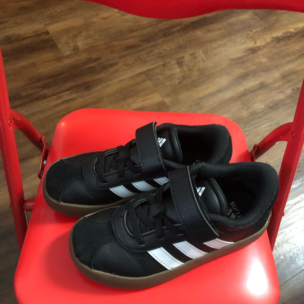 adidas Kids Black & White Velcro Strap Sneakers